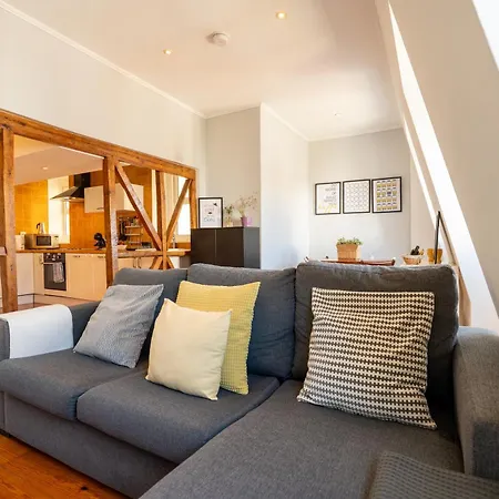 With Amazing View Santana Lisboa